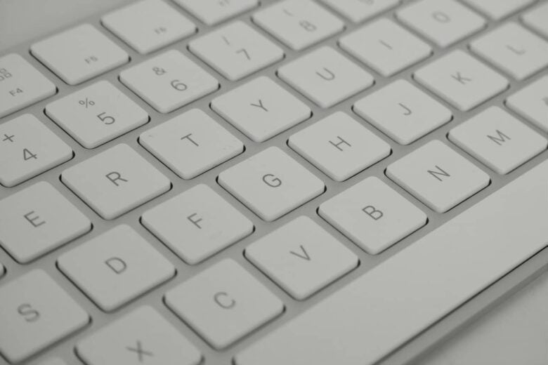 Come Scrivere Parentesi Graffe, Tonde E Quadre Su Pc