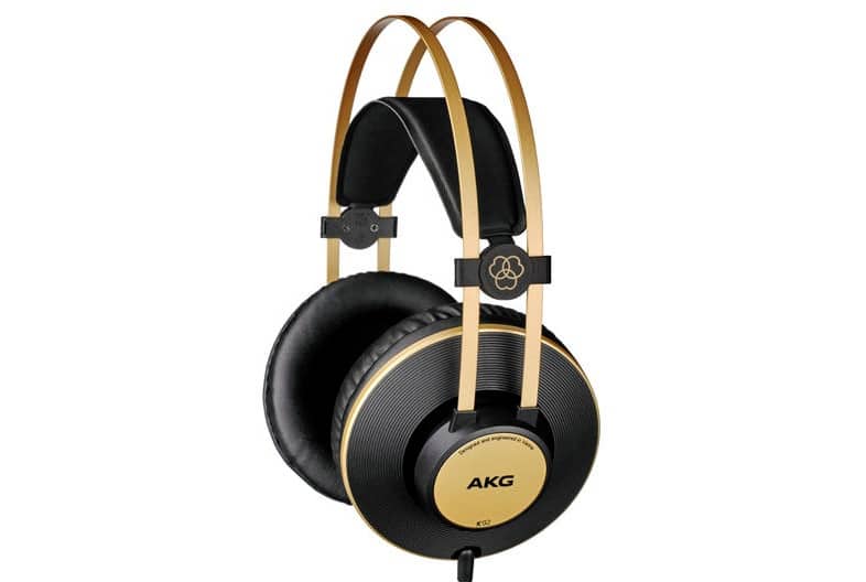 Akg K92